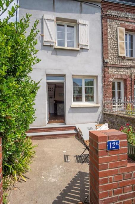 La Bicoque - Maison De Pecheur - Cour Ext Holiday home Etretat